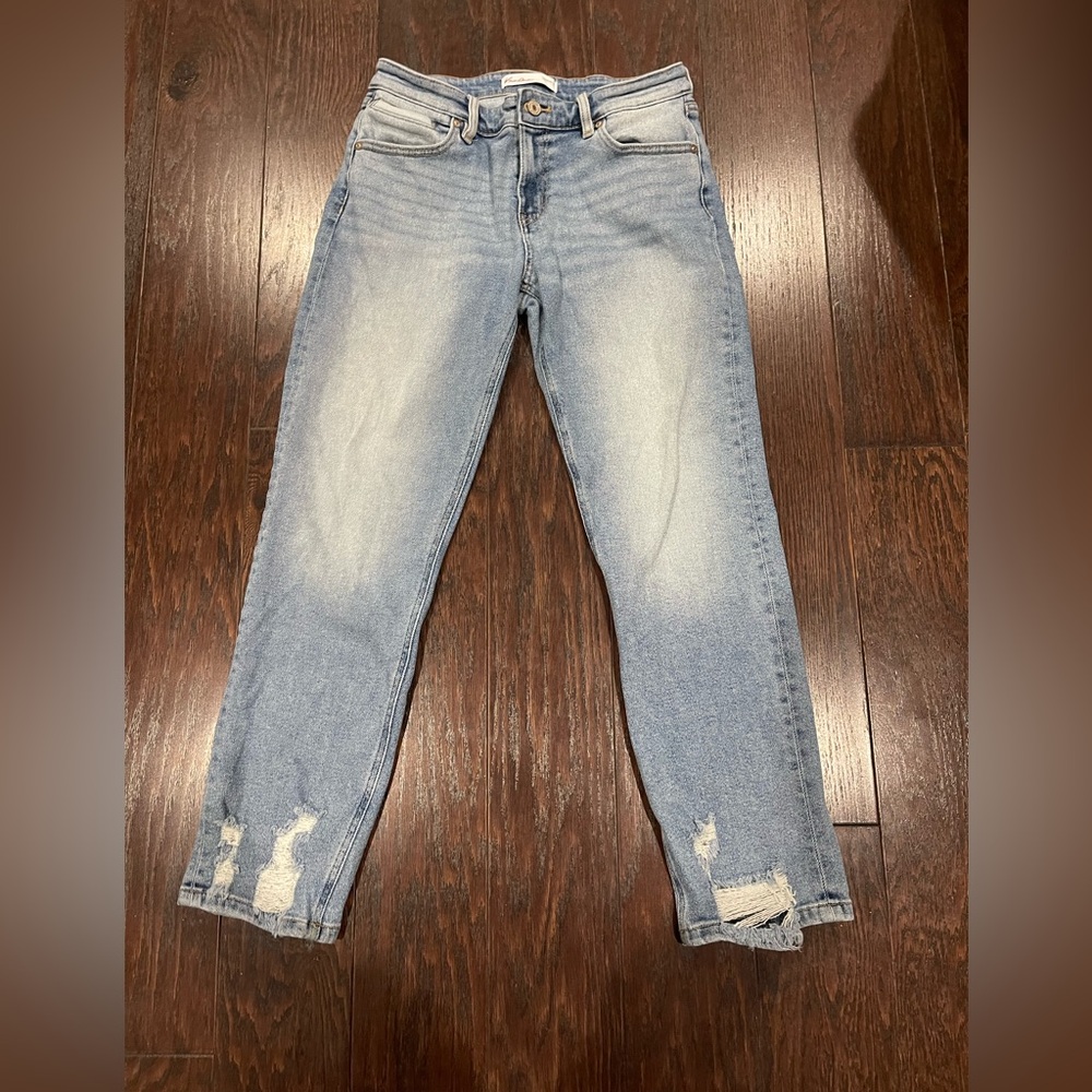 KanCan Jeans Women Size 26 Remio High Rise Mom jeans